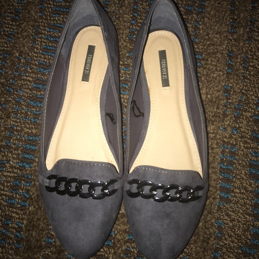 Never worn Forever 21  flats! Versatile shoes